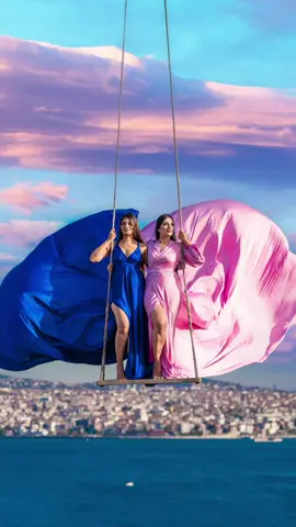 For the best photoshoot experience in Istanbul, send us a DM                      #istanbul #turkey #cappadocia #photography #galatatower 