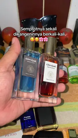 Semprotnya sekali dikangeninnya berkali-kali🥰🥰🌸🌸#parfum #parfumviral #parfumtiktok #parfumereccomended 