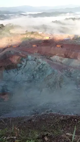 #လုပ်ငန်းခွင်၏တစ်နေ့တာ