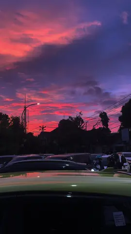 yang pernah dibikinin trend ini, masih sama orangnya atau udah asing??? #liriklagu #orangyangsama #foryou 