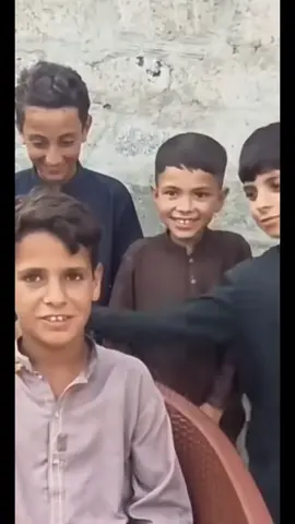 Boy needs a turn in the seat 😂 #samivsmois #fyp #challenge 