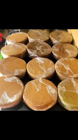 #SuuConfectionery #foryoupage #foryou #cake #cakedecorating dm us on +256 751141204 to order with us