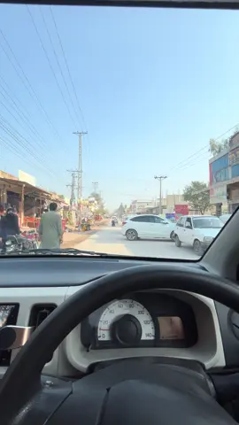 Driving kis mulk ki muskil hai #tren #farmanvlogsss #viral #fyp #funny 