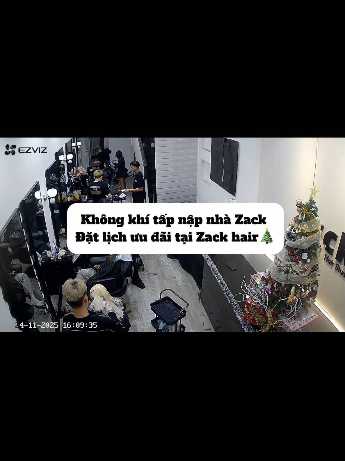 Không khí tấp nập nhà Zack  Đặt lịch ưu đãi tại Zack hair🎄#zackhairstudio #trending #xuhuong #lamdepbinhthanh 