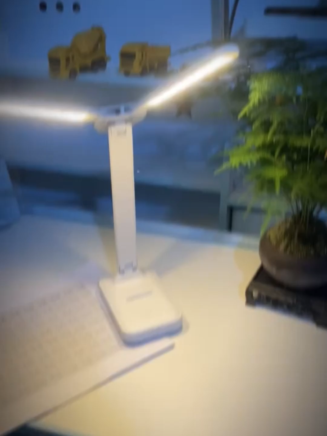 Đèn Học LED Bảo Vệ Mắt Chống Cận, Ánh Sáng Tự Nhiên Hỗ Trợ Học Tập & Đọc Sách, Thiết Kế Gấp Gọn Thông Minh, 3 Chế Độ Ánh Sáng, Pin Sạc Tích Điện. #denhoc #denhocchongcan #denled #denhocdeban #dogiadung