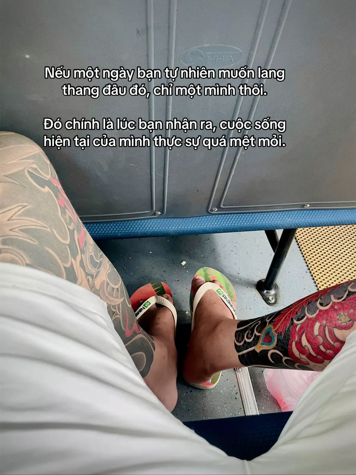 Nếu một ngày bạn tự nhiên muốn lang thang đâu đó, chỉ một mình thôi. Đó chính là lúc bạn nhận ra, cuộc sống hiện tại của mình thực sự quá mệt mỏi. #xuhuongtiktok #vungtau 