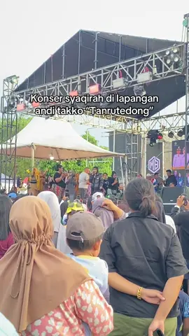 Saksikan konser syaqirah jam 20.00 malam di tanrutedong🔥🔥 #pulangkampung #syaqirahda7 #konser #sidrap #fyp 