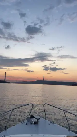 #🖤 #eşreftek #istanbul #keşfett 