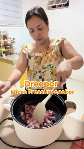Nagluto ako ng monggo para sa ulam namin sa hapunan.Sakto din dahil dumating na ang dreepor micro pressure cooker namin kaya ginamit ko na #Dreepor #MicroPressureCookerPH #KithchenAppliancesPH #SmallAppliancesPH #HomeCookingPH @Dreepor 