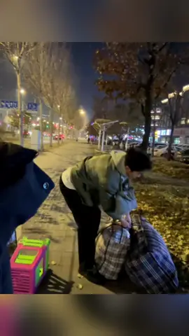 The moment of falling #fyp #funny #failure #fall 