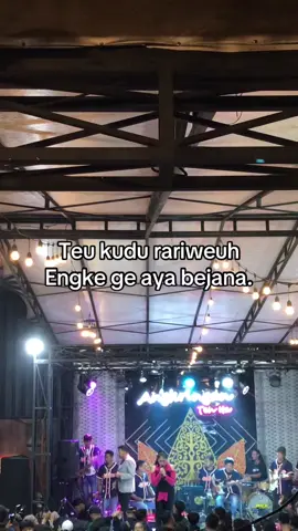 #bajidorsunda #angkringantehita #noviarozma #fyppppppppppppppppppppppp @Teh Ita Punclut @angkringan.tehita @Novia rozma 