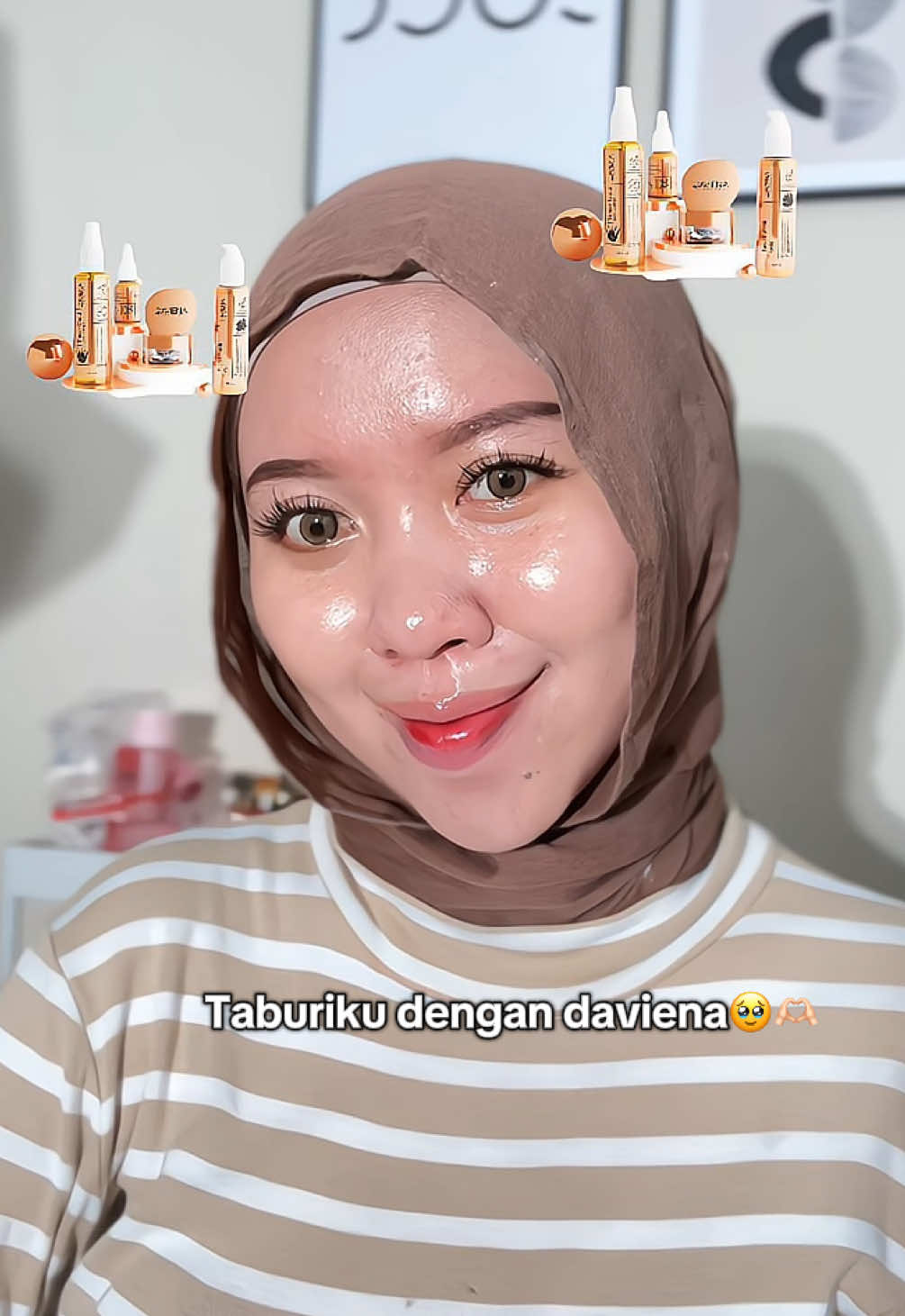MasyaAllah 🥹🥰🥰 @OWNER DAVIENA SKINCARE #ceritaiketia #pejuangglowup #pejuangglowing #daviena #davienaskincare #davienaskincareofficial #goldseries #goldseriesdaviena #davienaseriesgold #fyf 