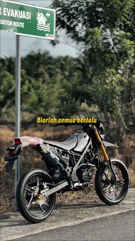 #CapCut biarlah semua berlalu #fyppppppppppppppppppppppp #liriklagu 