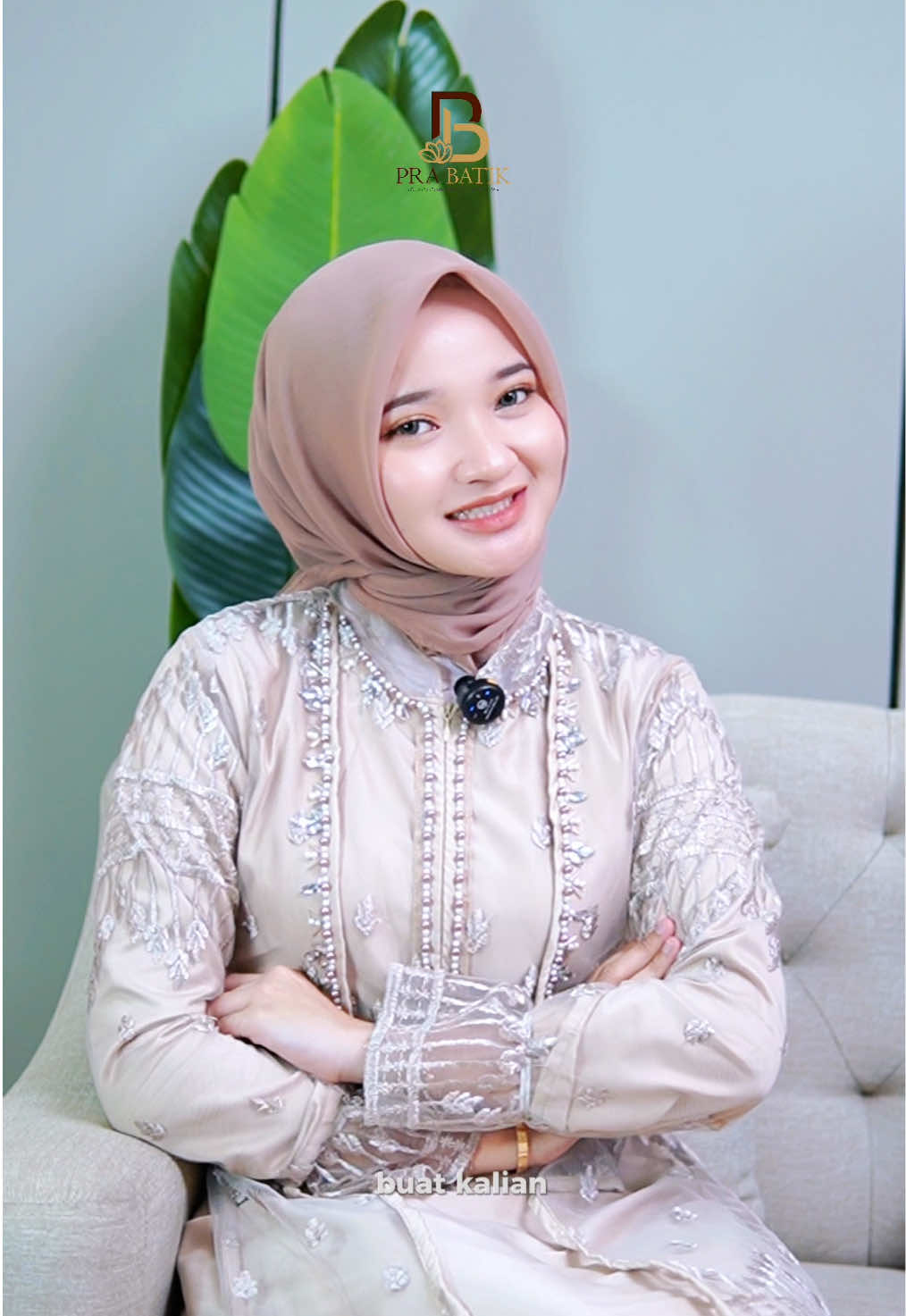 Cewek ada maunya , sekali mau co nya gamis dari Prabatik 🙌🏻🤗