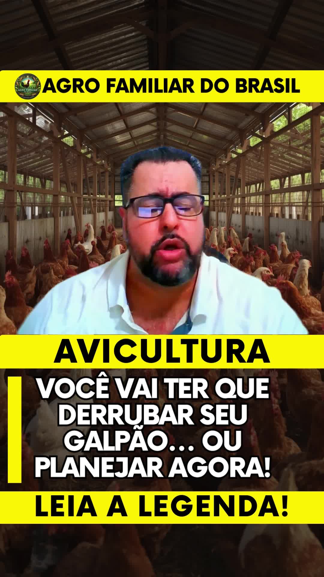 🚨 ATENÇÃO: VOCÊ TÁ PLANEJANDO ERRADO E VAI PAGAR CARO! 🏗️ Muitos produtores querem construir um galpão para galinha caipira o mais rápido possível, mas esquecem o principal: estratégia. Construir sem pensar na expansão futura é um dos maiores erros da avicultura caipira. Depois de dois anos, quando a produção de ovos caipira aumenta e aparece a necessidade de ampliar a granja, o produtor é obrigado a derrubar parte do galpão — perdendo dinheiro, tempo e estrutura. Planejamento é o que separa o produtor amador do produtor inteligente. 📈 No sistema caipira, tudo deve ser pensado desde o início: espaço de pasto, ventilação, orientação solar, fluxo de manejo, tamanho da área útil, pontos de água, energia, drenagem e circulação das aves. Sem estratégia, você limita a produtividade das galinhas poedeiras, compromete o bem-estar e trava a expansão da sua produção de ovos caipira. Um galpão mal planejado vira dor de cabeça, cria gargalos e dificulta o manejo, gerando mais trabalho e menos resultado. 🧠 Construir pensando no futuro é inteligência financeira. Quando você projeta a granja caipira com visão de crescimento, evita retrabalho, mantém o fluxo organizado, melhora o manejo das galinhas e otimiza todo o sistema. Expansão não é luxo — é necessidade. E produtor que quer ganhar dinheiro com criação de aves precisa projetar o galpão com base em estratégias técnicas, não em improviso. O segredo é começar certo para não ter que refazer depois. 🔥 Se você quer construir com estratégia e evitar prejuízos no futuro, COMENTE “QUERO PLANEJAR” e eu vou entender que você está pronto para estruturar sua granja da forma certa. 📚 Temos serviços para ajudar o produtor: ebooks técnicos com formulação de ração, vacinação, programa de luz, além de criação de logo, rótulos, website, cursos, consultorias, projetos de aviários e muito mais. Chame no direct ou acesse o link da bio! #agrofamiliardobrasil #galinhacaipira #ovocaipira #avicultura #galinhapoedeira