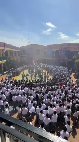 #fyp #harigurunasional #keren @smk.bina.teknika 