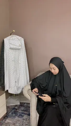 Bergo Jersey Umroh Haji Premium Bergo Bersaku Hijab Instan. #bergohaji #umroh #haji #mukenaalfatwa #bergoumroh 