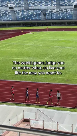 The world gonna judge you no matter what, so live your life the way you want to. #fyp #zxycbaシ #foryou #trackandfield #life 