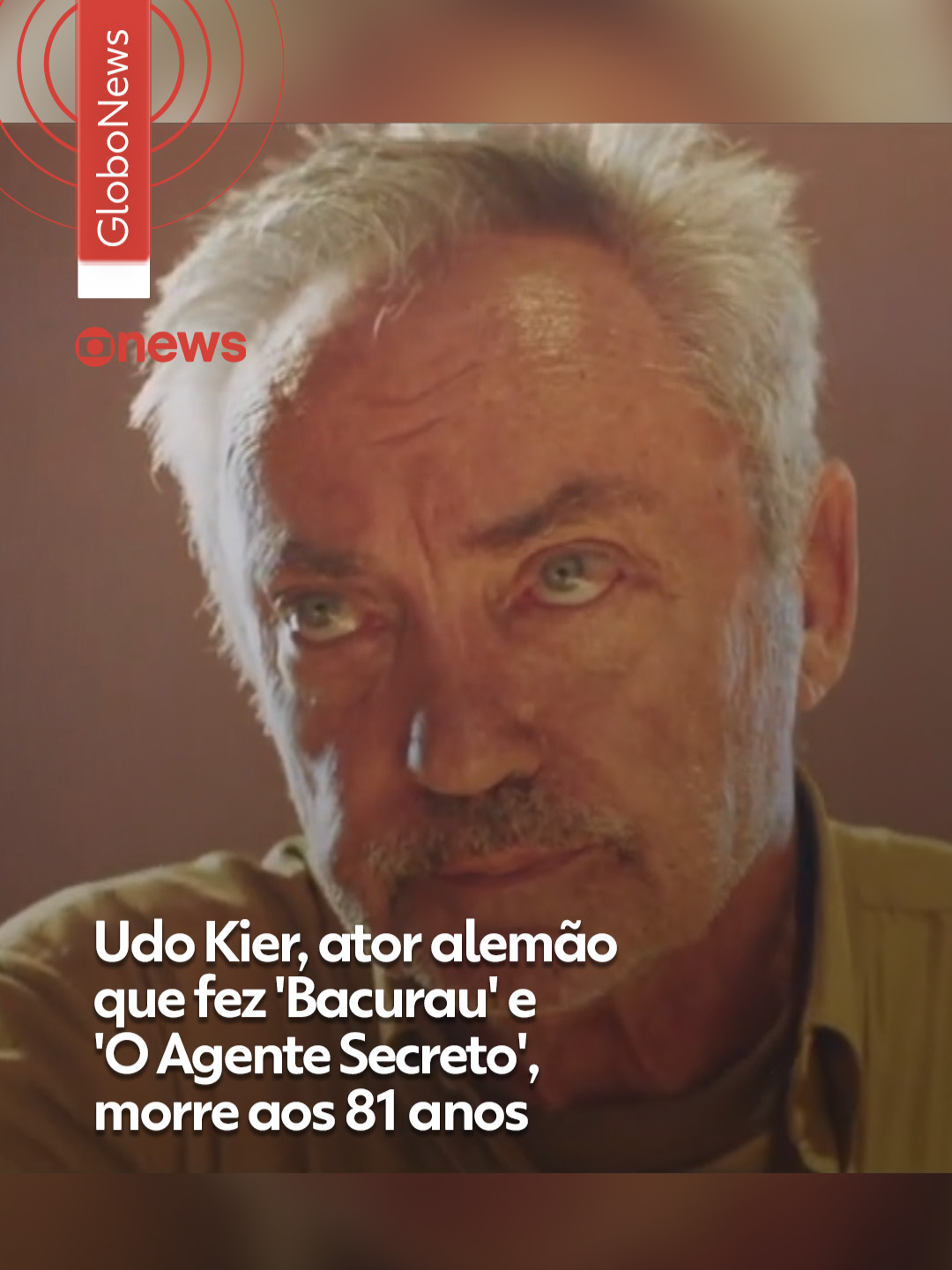 Despedida - O ator alemão Udo Kier morreu neste domingo (23), aos 81 anos, divulgou a revista americana Variety. A informação foi confirmada pelo seu companheiro, o artista Delbert McBride. Kier trabalhou com diversos diretores internacionais, como Lars von Trier, Paul Morrissey, Gus Van Sant, Werner Herzog, Rainer Werner Fassbinder, Dario Argento, Walerian Borowczyk, Charles Matton, Guy Maddin, Alexander Payne. Entre os mais de 200 filmes que compõem sua longa trajetória, suas colaborações com o artista Andy Warhol estão entre as mais reconhecidas, diz a Variety. O ator interpretou 