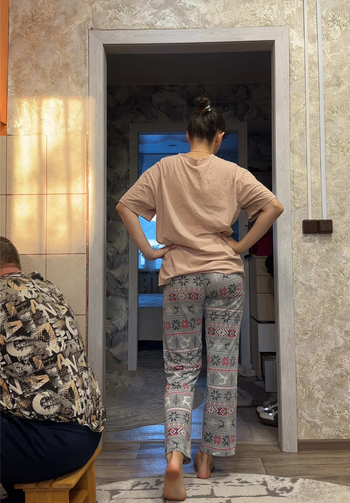 Главное вовремя уделить внимание близким‼️ #вреки #Elen1717 #колхозЕлена 