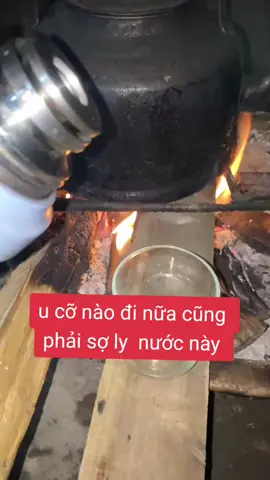 rễ xáo tam phân nấu lên uống ngày 3 lần  .u cỡ nào cũng tiêu.