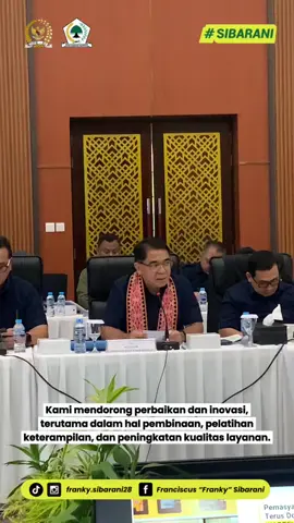 Hari ini saya memimpin Kunjungan Kerja Komisi XIII DPR RI di Kalimantan Barat. Kami membahas langsung kondisi pemasyarakatan, mulai dari overkapasitas hingga kualitas fasilitas dan pembinaan. Sebagai Ketua Tim, saya memastikan setiap temuan dan masukan ditindaklanjuti untuk perbaikan layanan pemasyarakatan ke depan. #baraniberkaryakalbarberdaya #kalimantanbarat #fyppppppppppppppppppppppp #dprri 