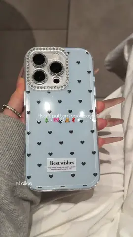全7色🤍ハートとドットが映える大人可愛いデザイン🎀 カメラフチのジュエルできらめき感も✨ 毎日を華やかにしてくれるiPhoneケース🫧 🏷️商品名:ハート柄カラー iphoneケース 🤍 🤍 🤍 #スマホケース #iphoneケース #iphone17ケース #iphone17proケース #iphone17promaxケース 