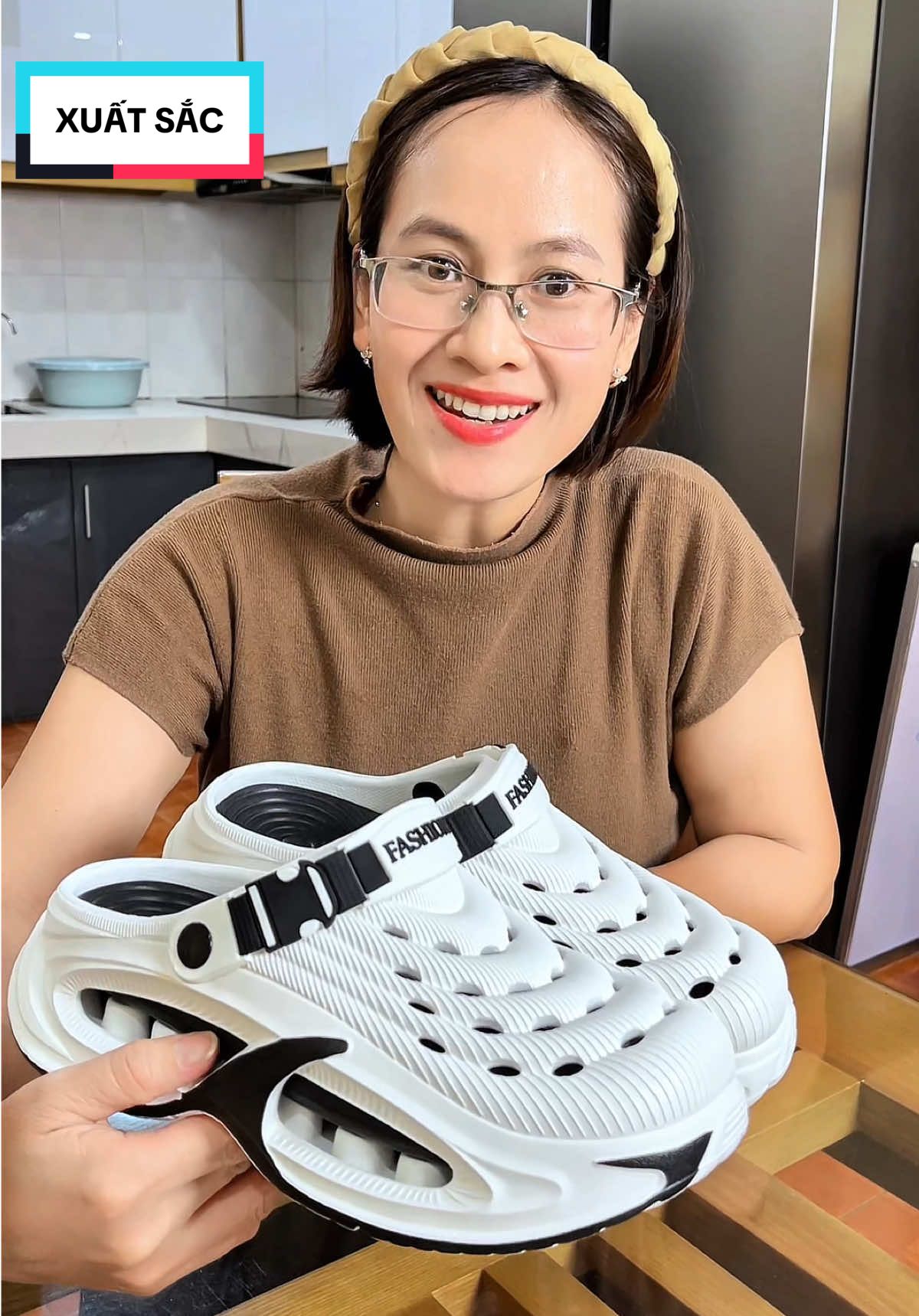 Xuất sắc nha. Dép Lê Nam Ngoài Trời #xuhuong #dep #deplenam #depnam #depnamdep 