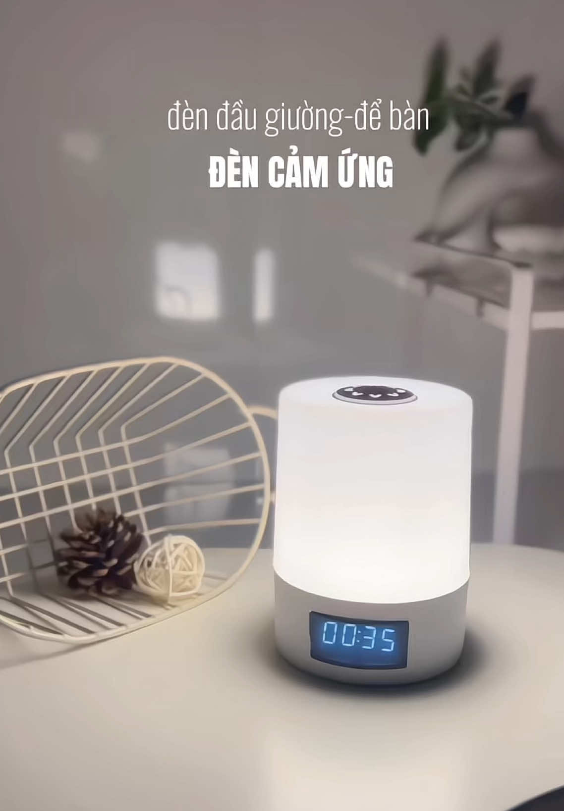 So với đèn ngủ sơ sinh thì em này giá khá là ổn lun roài, từ 6x là có 1 em mà vừa sáng, vừa tiện cho các mẹ nào chuẩn bị sinh em bé, chăm con nhỏ tham khảo nha #denngucambien #dencamung #tresosinh #chamconkhoe #dentichdien 