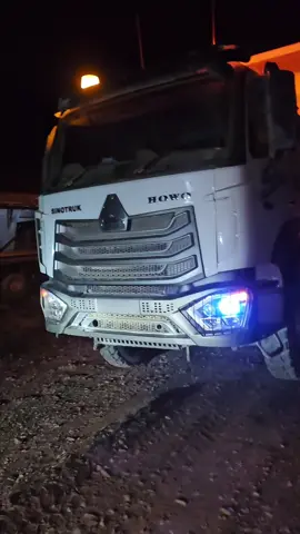 nah gimm🤣 #haulingkalimantan #tambangbatubarakalimantan #haulingbatubara #drivermuda #fyppppppppppppppppppppppp 