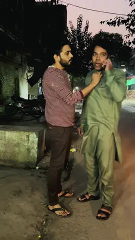 Kon hain ye log 😂 #sastaactorfam 