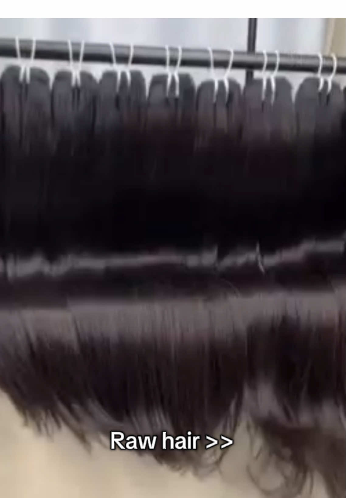 Hair on hand🫶🏽😚 check www.herdreamshair.com #rawhair #vietnamesestraight #straighthair #silkystraighthair #herdreamshair 