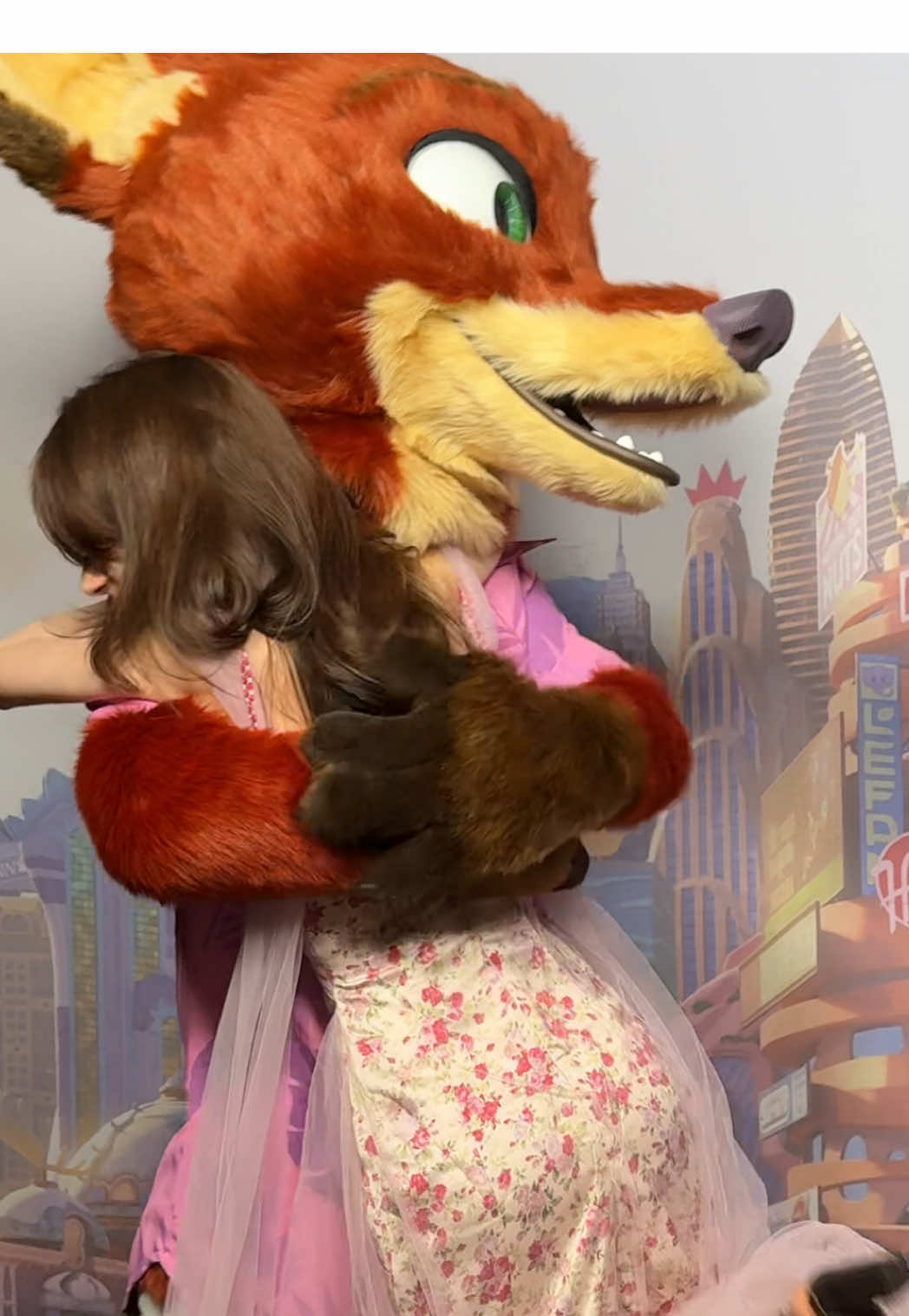 HE’S SO FINE 😭 #zootopia2 #zootropolis #zootropolis2 #nickwilde 