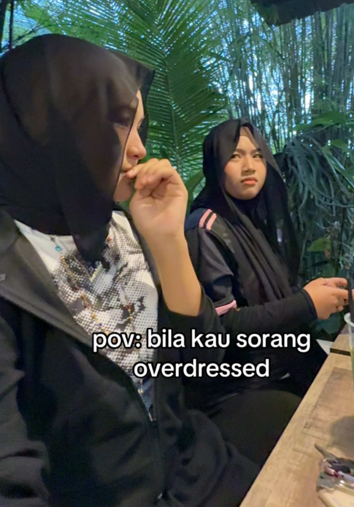 @myeda @shalin @maï #fyp #overdressed #outfit 