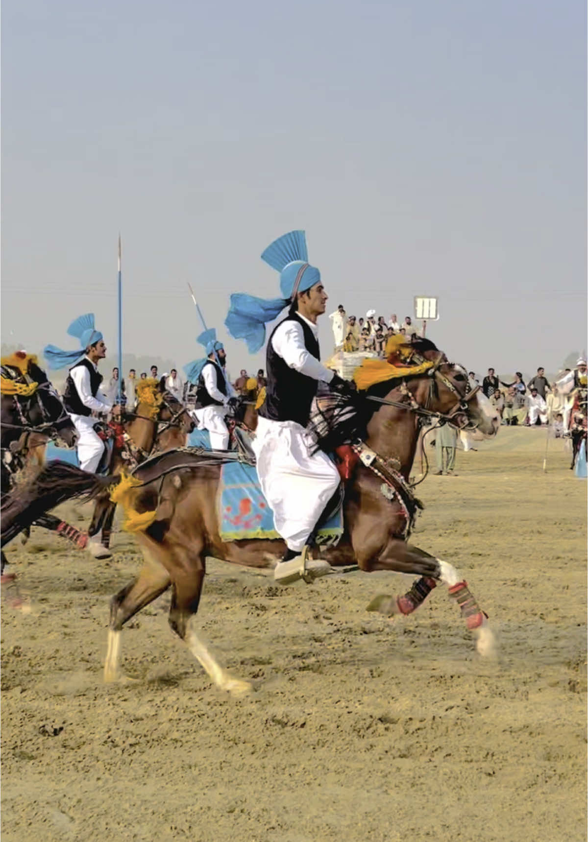 @Shahsawar-E-Pakistan @GoldenBoy666 @Neza Bazi Pakistan @Umer Ch #goldenboy💕 