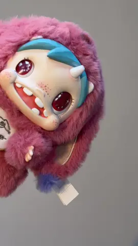 Ready for a wild adventure with Ms.Polar?!🚀 #popmart #polar #monsterbaby #vinyl #pendant 
