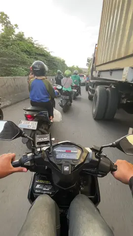 normal in day priukkkkk#fyppppppppppppppppppppppp#vario125#vavarioan#jakarta24jam#4u 