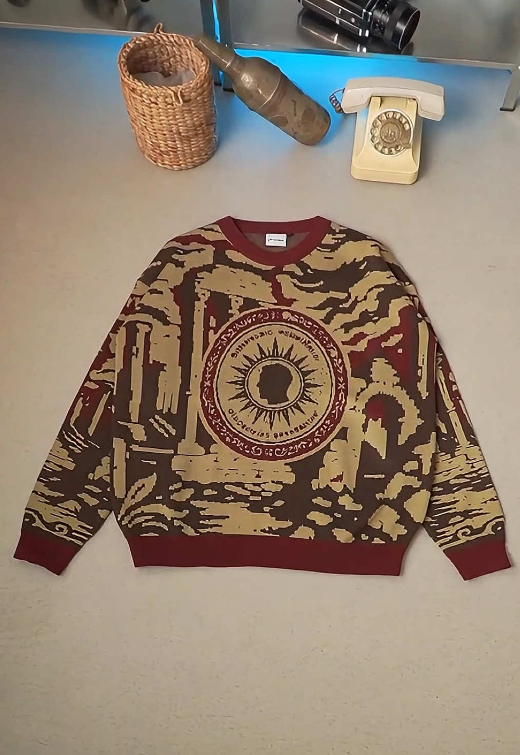 Crewneck Knitted - Arkana