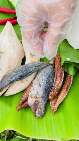 Cá thu nụ nụ ngon tươi mua ăn và làm quà đấy cả nhà nhá, có thể kho có thể Gym có thể nướng chiên mắm đường hoặc làm quà cũng ngon ạ#ca #cachivang #khongon #canuc #trending 