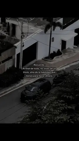 Recuerda: Al final de todo, no vives de un título #hombres #mujeres #diosteama 