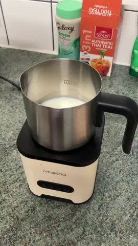 #latte #turmeric #turmericlatte #hotdrink #cuppa @birdandblendtea @Katie Knowles 