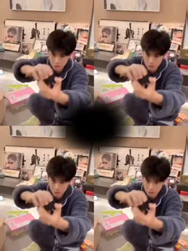 nghĩ nhiều chuyện trong đời anh giơ ngón tay thân thiện lên mặt 🥰 #liujialiang #liujialiang_刘佳梁 #liujialiang_luugialuong #luugiailuong_liujialiang🇨🇳 