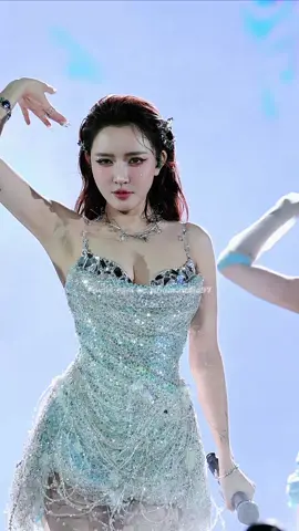 Phải lên thêm 1 clip của chị Bích Phương nữa mới chịu, cuốn quá mà #bichphuong #nhanstudio @Bích Phương 