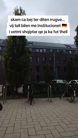 gojat e liga do ken inat tani,nga qe mbajn barkun bosh dhe hidhen ne protest zorthatat barkboshat gjunafqarat 👽.. kis ju pipell from maj lux dej 🥰#shqiptaretneperbote🇦🇱🌍 #shqipetnegjermani🇦🇱🇩🇪 #codedeglandbach✅ #shqipetnegreqi🇬🇷🇦🇱 