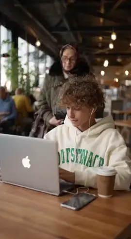 Плюсуем если бабка права)#прикол #юмор 