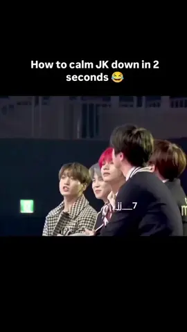 😂😂💜💜🥀💫😘 please TikTok don't under review my video #virals#fyppp#foryou#bts#btsarmy#taesaa#vkihu