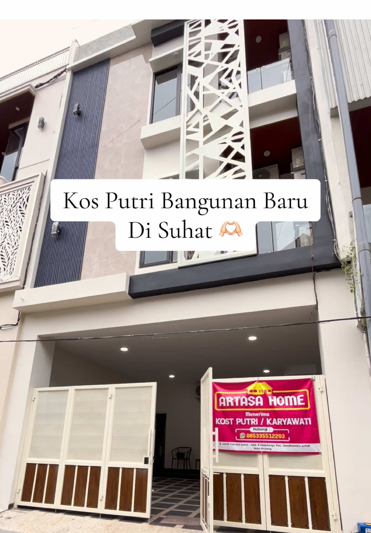 Nggaaa Abis” kos bangunann baru di suhattt! ada lagi yang lebi bagusss pastinya.. buat kamu yang pengen kos bangunan baru + cari kulkas pribadi bisa cek kos ini yaaa.. CP KE: 0853-3551-2203 #premiumkosmalang #kosputrimalang #kosbangunanbaru #koseksklusifmalang #kosputri @Artasa Home 