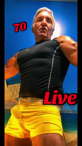 #tiktoklive #livehighlights #ShowUpHardBodyFit #beachseason2026