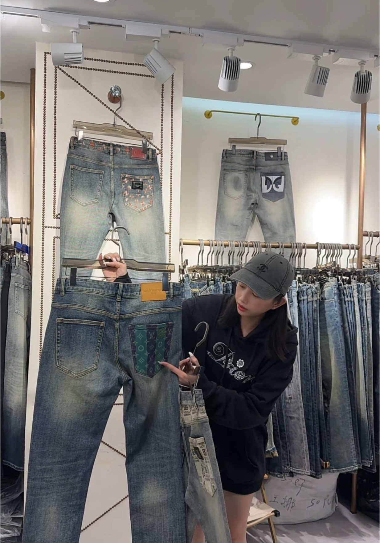 New style👖Please contact Lina🥰#cocojeans #Lina #men #jeans #factory 