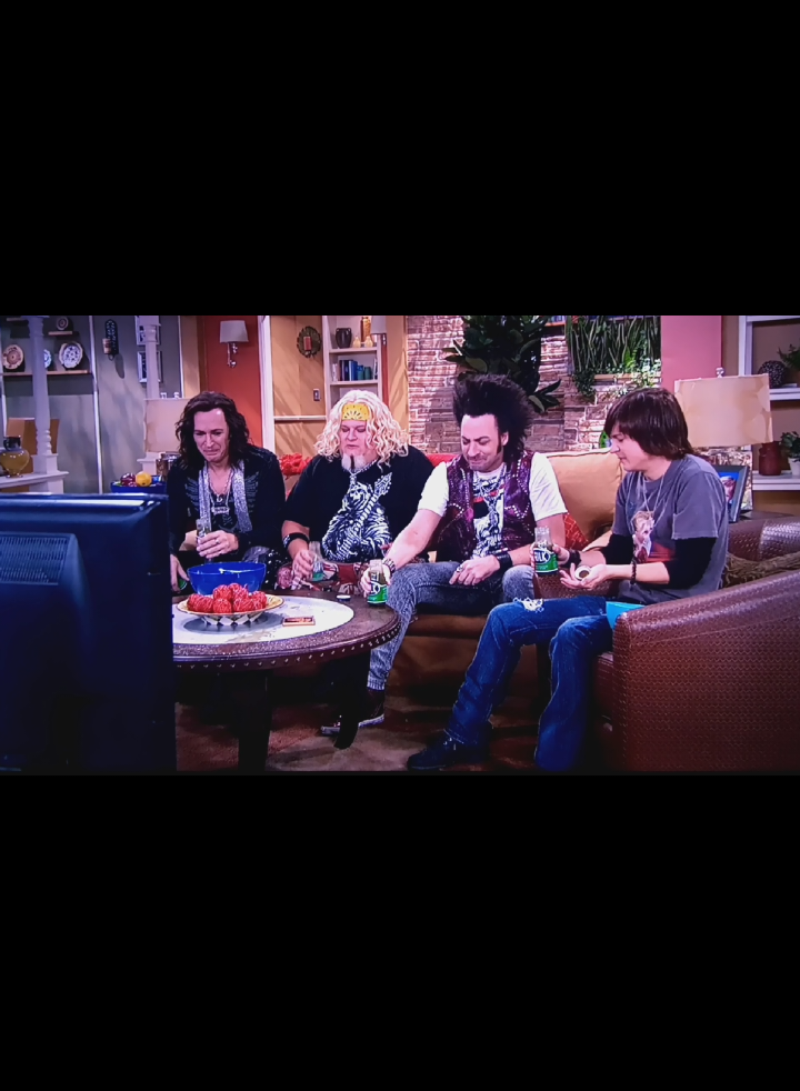 Would you try that? 😫 #ironweasel #imintheband #disneyxdimintheband #greenmilk #fypシ 